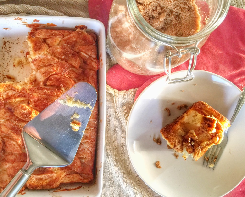 Gâteau d&rsquo;automne renversé aux pommes et au caramel&nbsp;salé