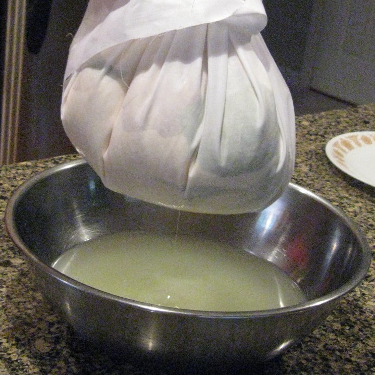 nanis-method-of-straining-yogurt-hung-yogurt